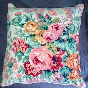 Ralph Lauren Allison Pattern Floral Pillow 18 x 18